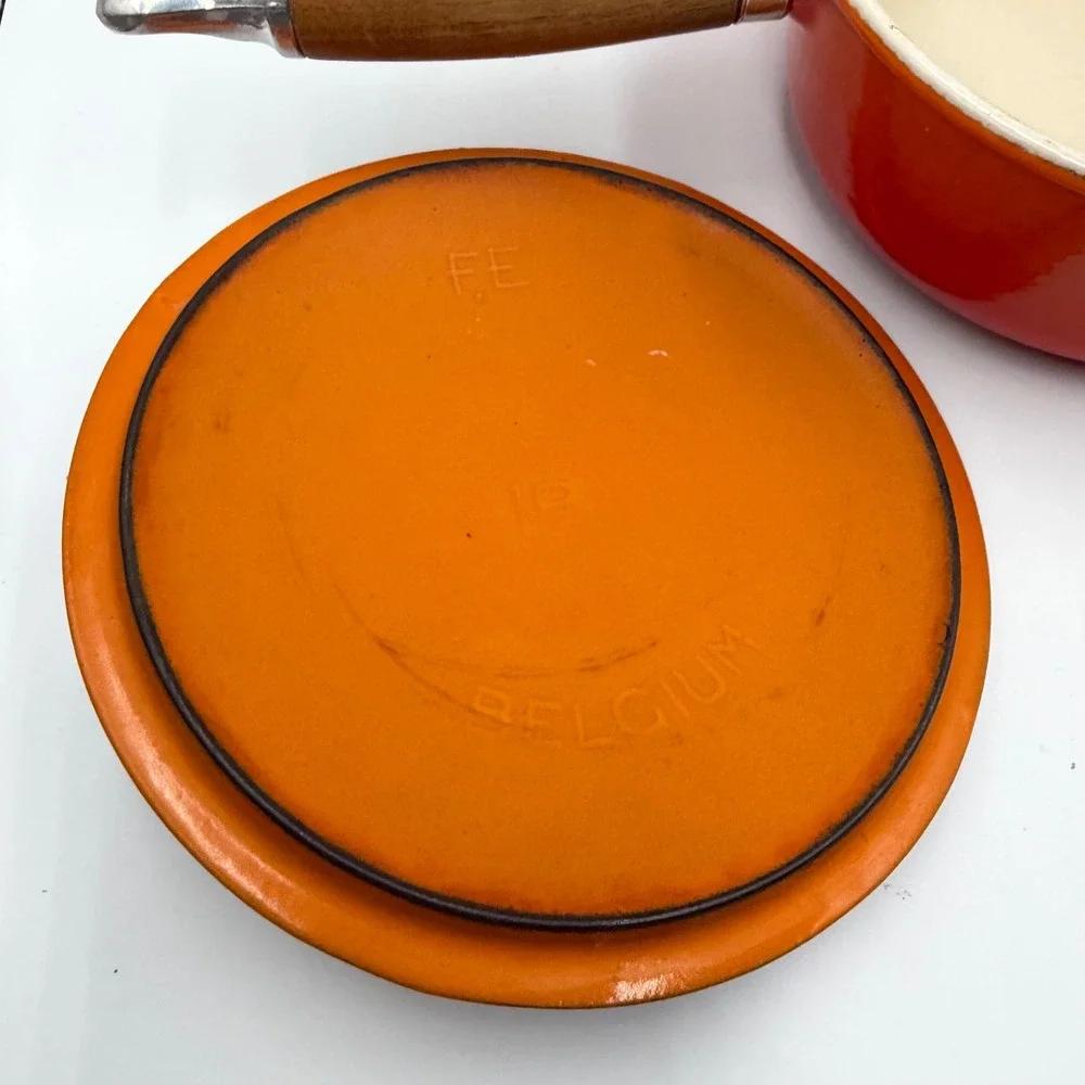 Le Creuset Flame Orange Enameled Cast Iron Saucepan Wood Handle 18cm Lid France